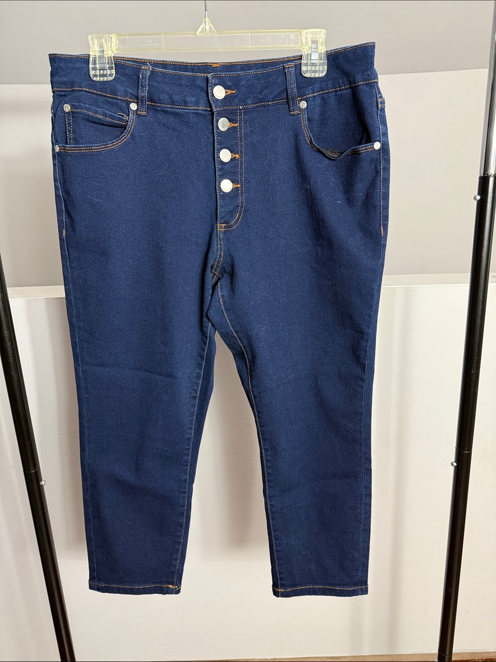 Tahari Dark Blue High-Rise Button-Fly Capri